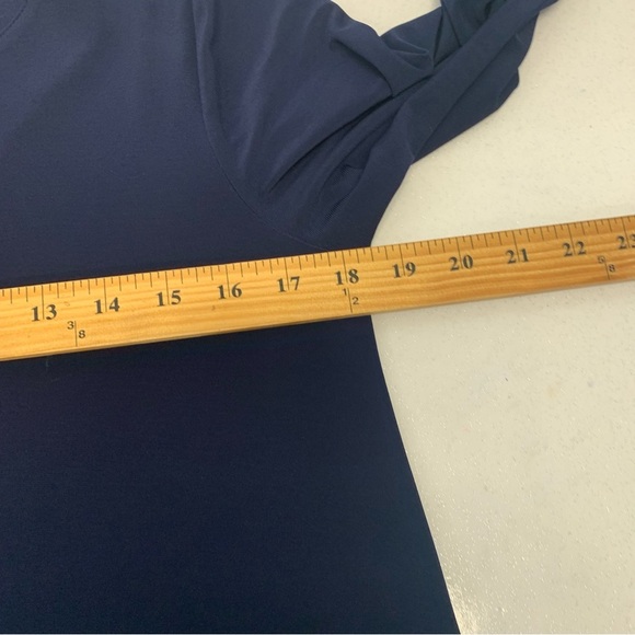 Nina Leonard Dress Medium Flare  Stretch‎ Knit Navy Blue Pockets Career Travel - Picture 9 of 9